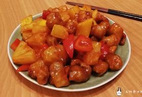 菠萝咕咾肉